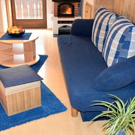 Ferienhaus-Gruenfelder ลูซอน ภายนอก รูปภาพ