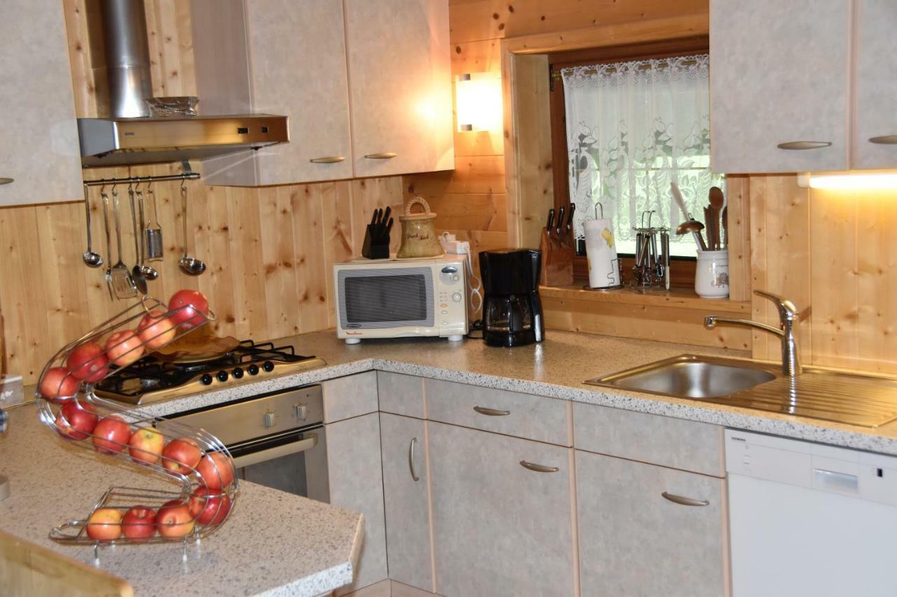 Ferienhaus-Gruenfelder ลูซอน ภายนอก รูปภาพ